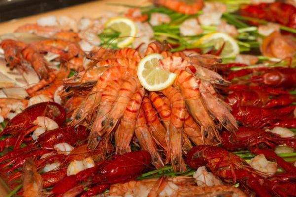 Half Moon Airport Restaurant Couette-café 3*